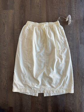 Uniqlo Off White Parachute Skirt - Size XS, NWT